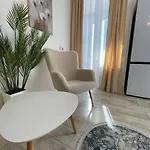 Luxury In Arcadia Odessa